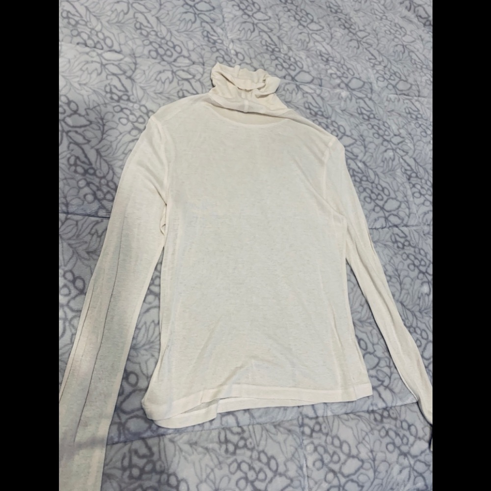 Express Turtle Neck - image 4